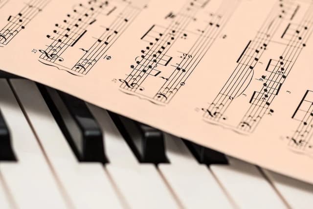 Najsłynniejsze utwory muzyki klasycznej, które musisz znać i pokochać Najsłynniejsze utwory muzyki klasycznej, które musisz znać i pokochać